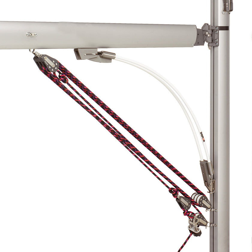 Barton Boomstrut - Plateado/Blanco para embarcaciones de 25 a 30 pies [44030]