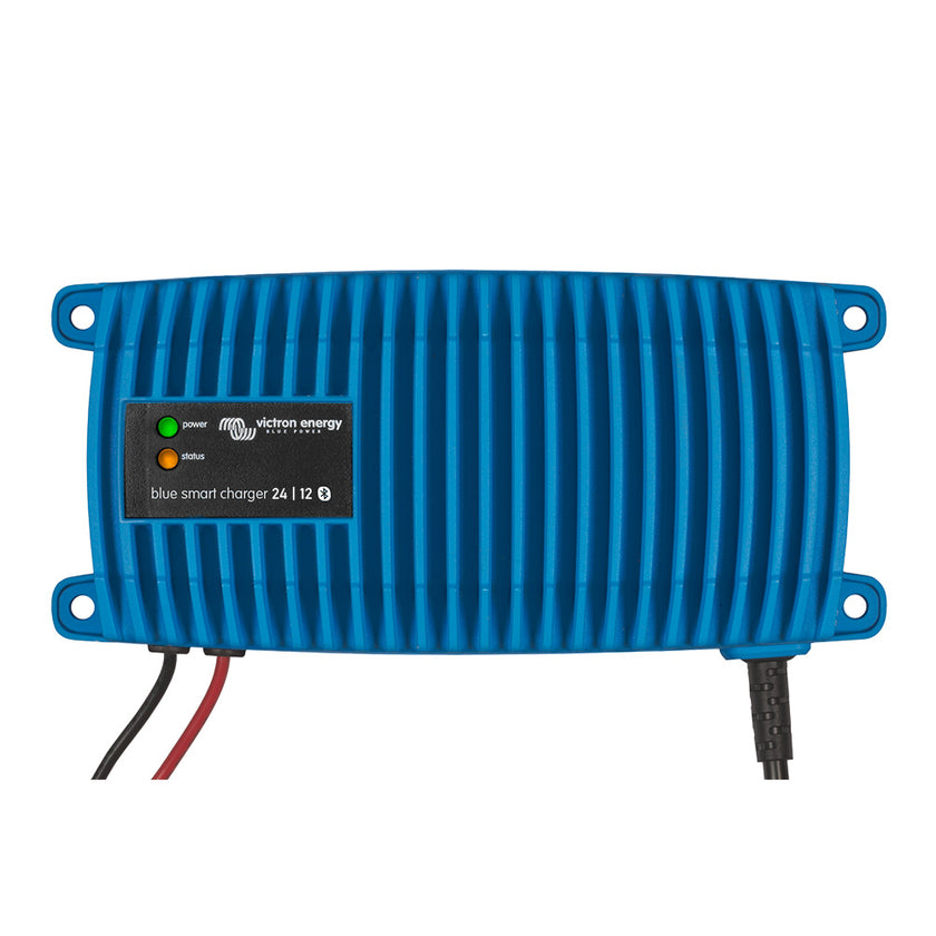 Cargador Victron Blue Smart IP67 resistente al agua - 24/12 (1), 120 V NEMA 5-15, aprobado por UL [BPC241247106]