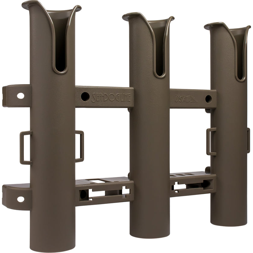 Portacañas de tres postes Sea-Dog Triple Threat - Tierra oscura plana [325034-1]